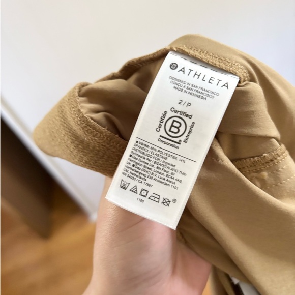 Athleta brooklyn heights high rise pant pull on athleisure tan size 2P - Picture 8 of 8